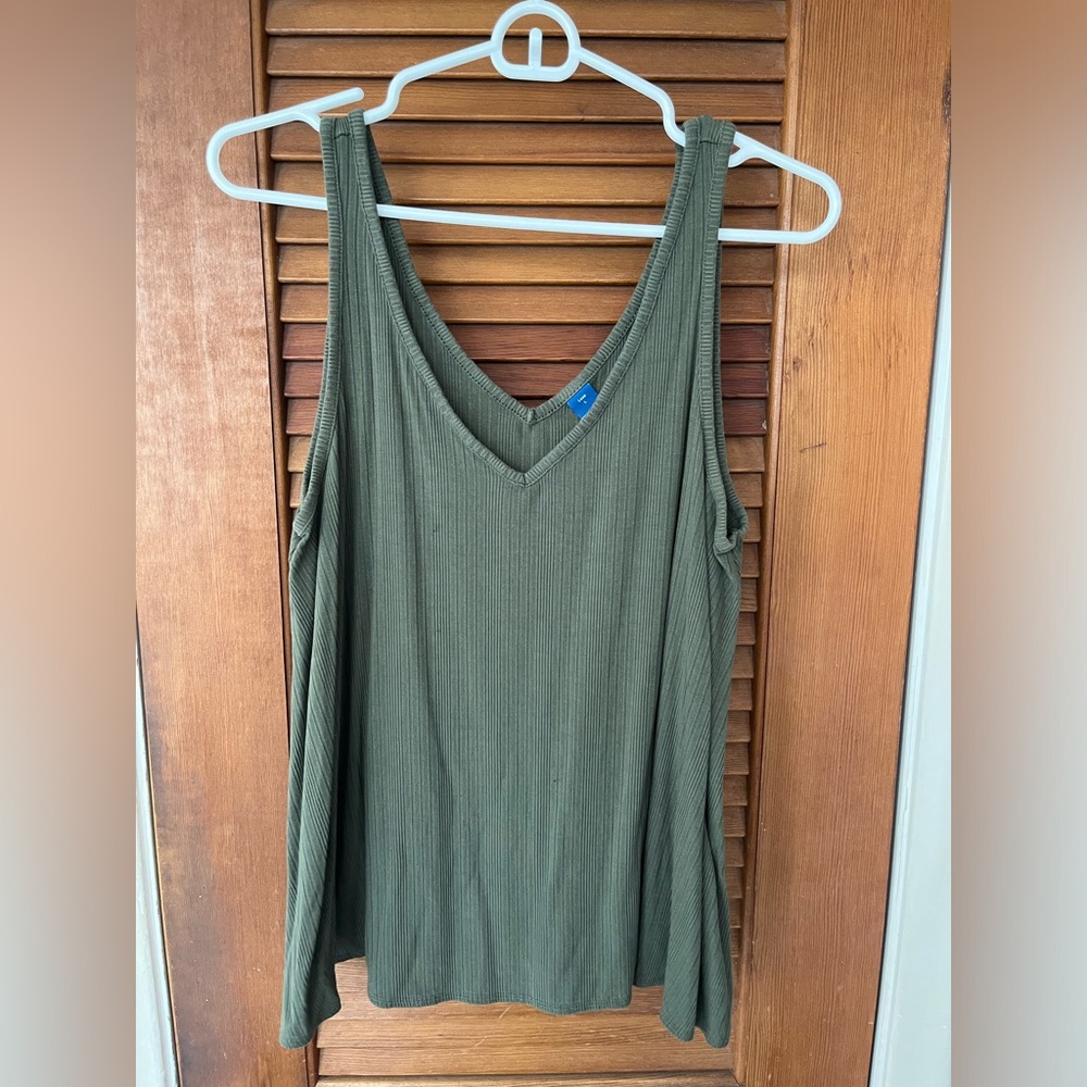 Large v neck tank top